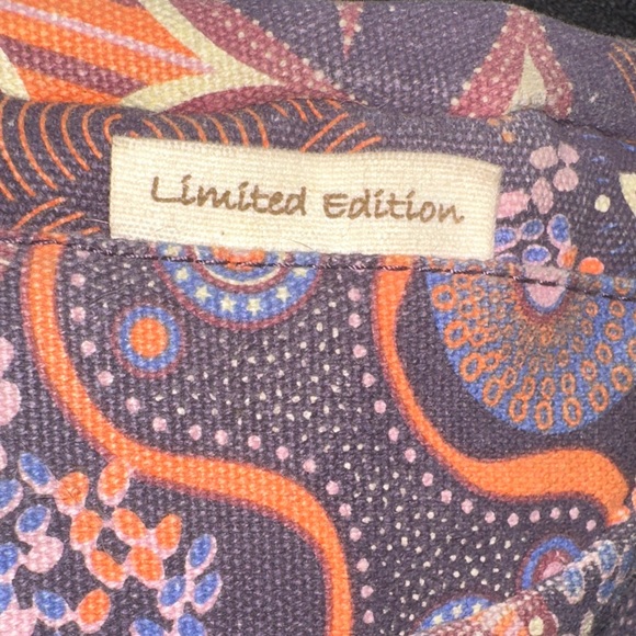 Kavu Crossbody Bag - Navy and Mustard Pattern - Picture 3 of 6